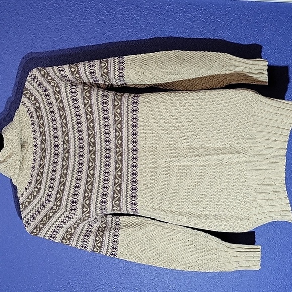 Maurices sweater - Picture 4 of 6